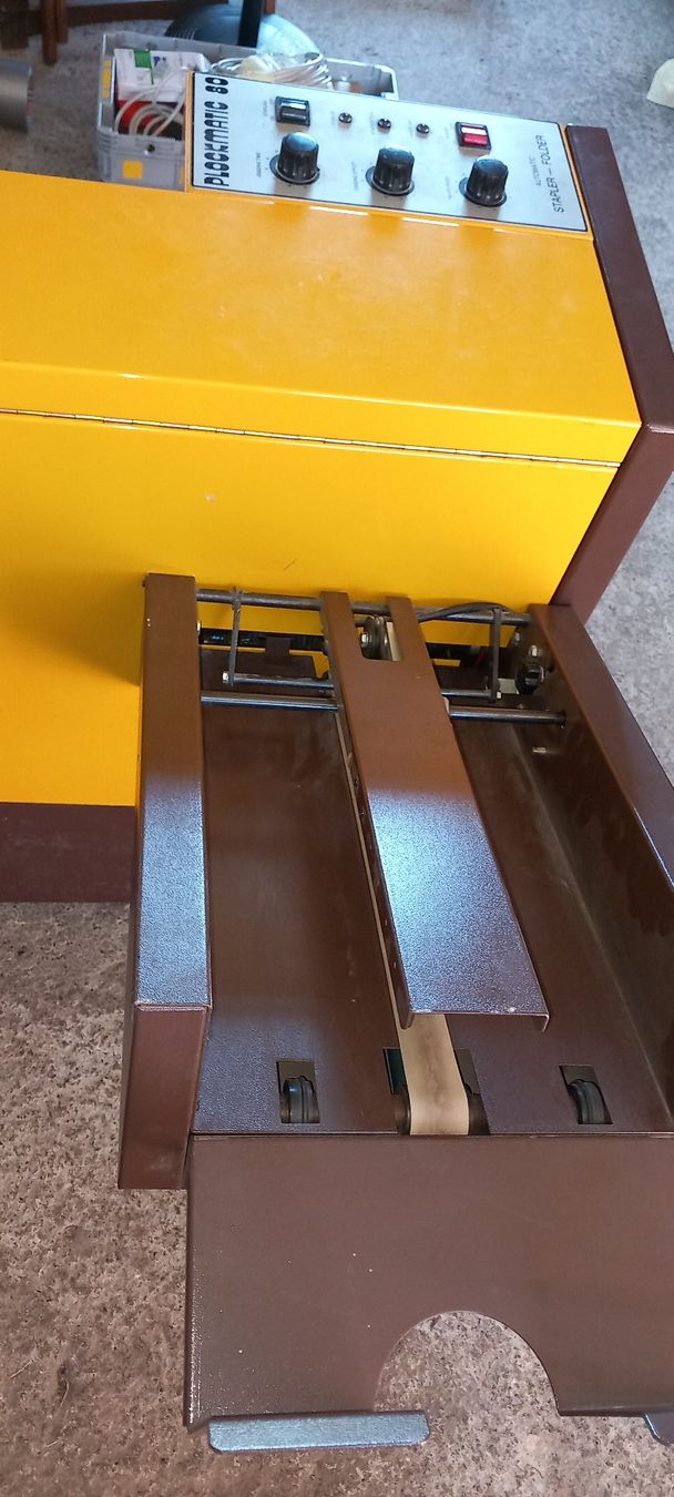 Tutte le macchine: Blockmatic 80, Heften / Falzen – Usato da Mönchaltorf venduto da Blamp 2