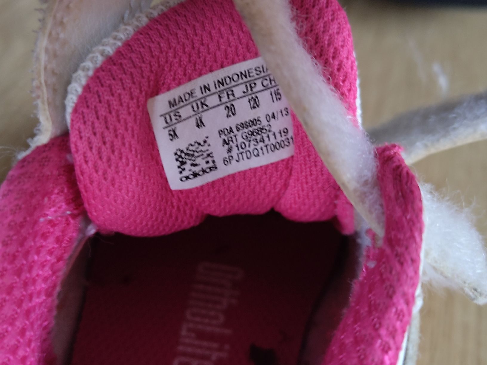 Scarpe per ragazze: Adidas Sneakers, Gr. 20 – Usato da St. Gallen venduto da Wysi 2