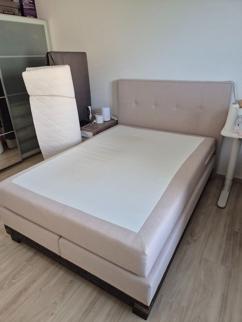 Hasena Letti: HESANA Boxspringbett 140*200 – Usato da Zug venduto da zhi_p7dy