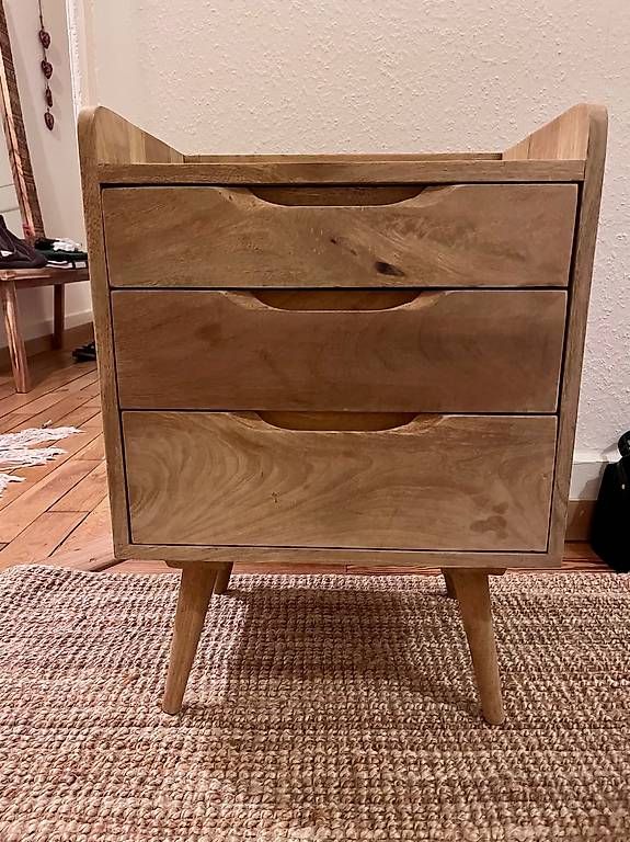 Comodini: Table de chevet bois massif - Maisons du monde  – Usato da Genève venduto da maf_snd7