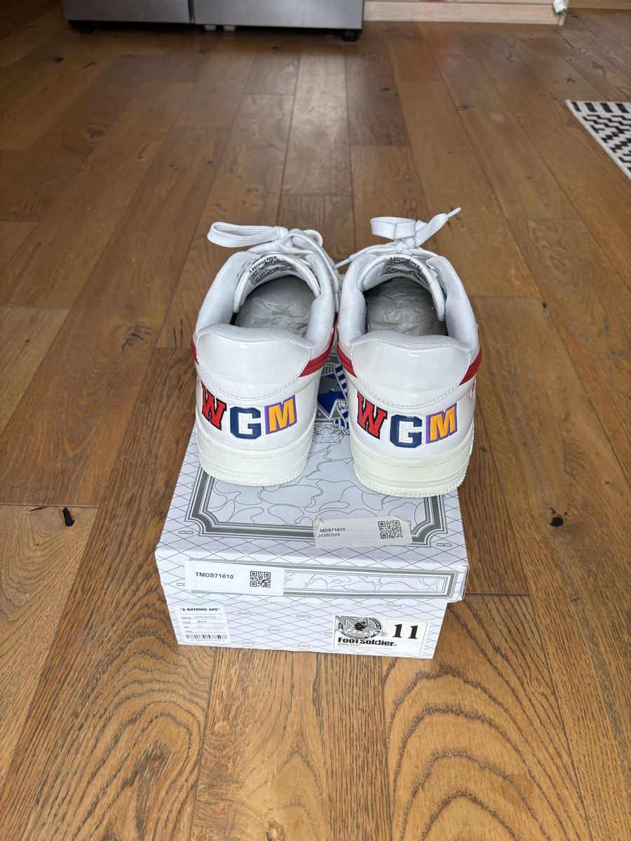 Bape Scarpe da uomo: A Bathing Bape BAPESTA low shark blanc – Usato da Pâquier-Montbarry venduto da dloic_ 2