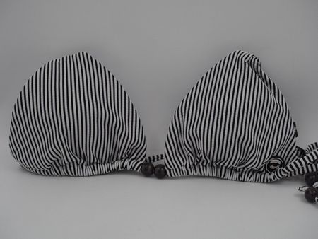 KARL LAGERFELD Bikini-Oberteil Triangel Gr. L (26072274PL)