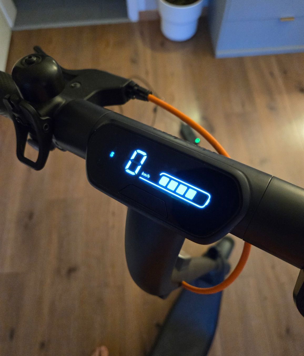 Segway Kickboard: Ninebot E2 pro – D'occasion à GÜMLIGEN par DJ-Jana 2