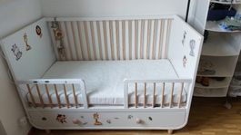 Baby/Kinderbett ohne Sticker mit Matratze