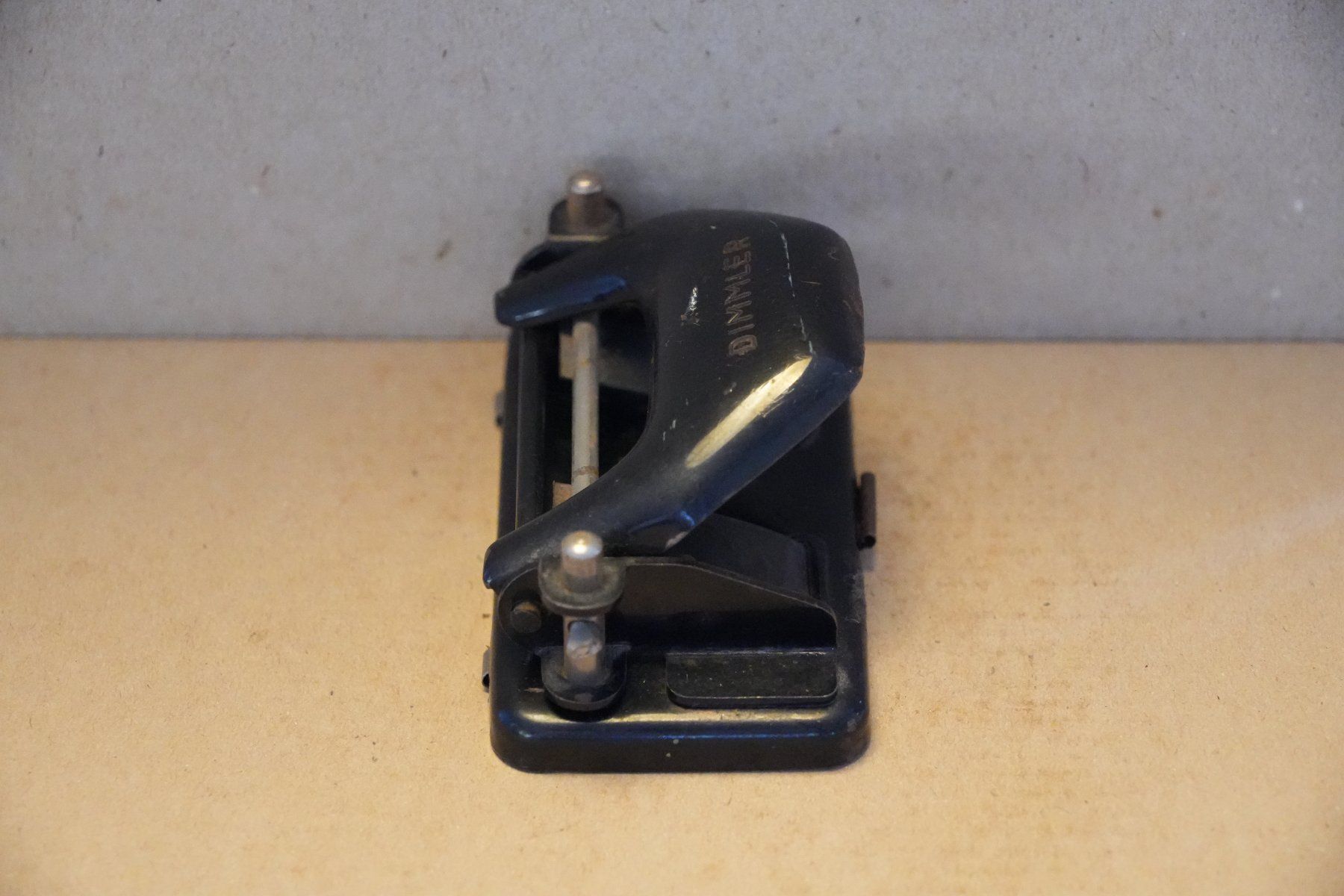 Tous les outils: Alter Metalllocher - Dimmler – D'occasion à Cham par sil_flq5 1