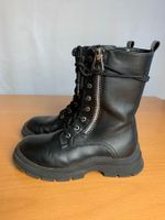 Schwarze Schnürstiefel mit Reissverschluss Gr. 32