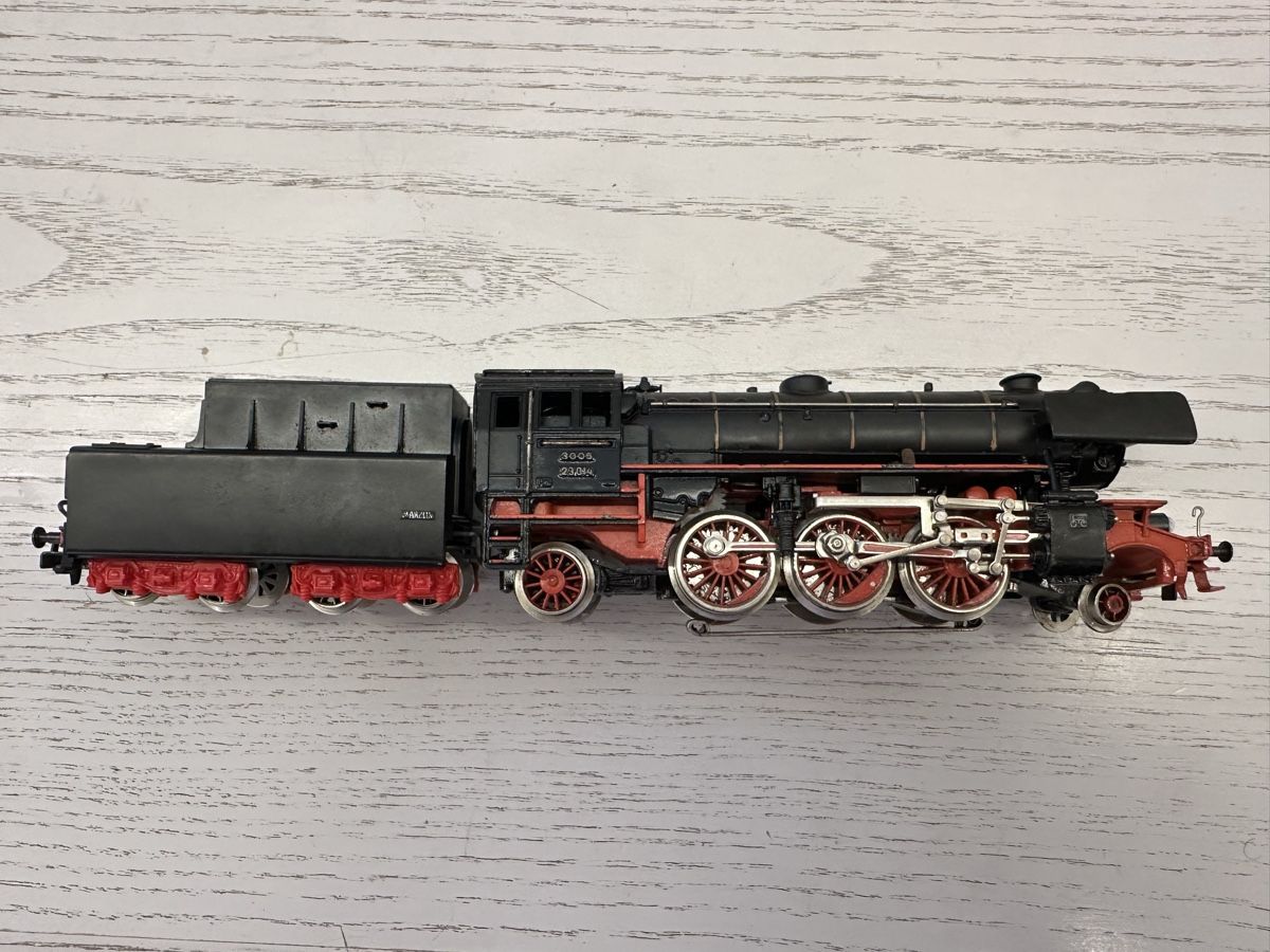 Märklin Modellini di ferrovie: Märklin 3005 DB BR 24 – Usato da Lupsingen venduto da New-Haven 3