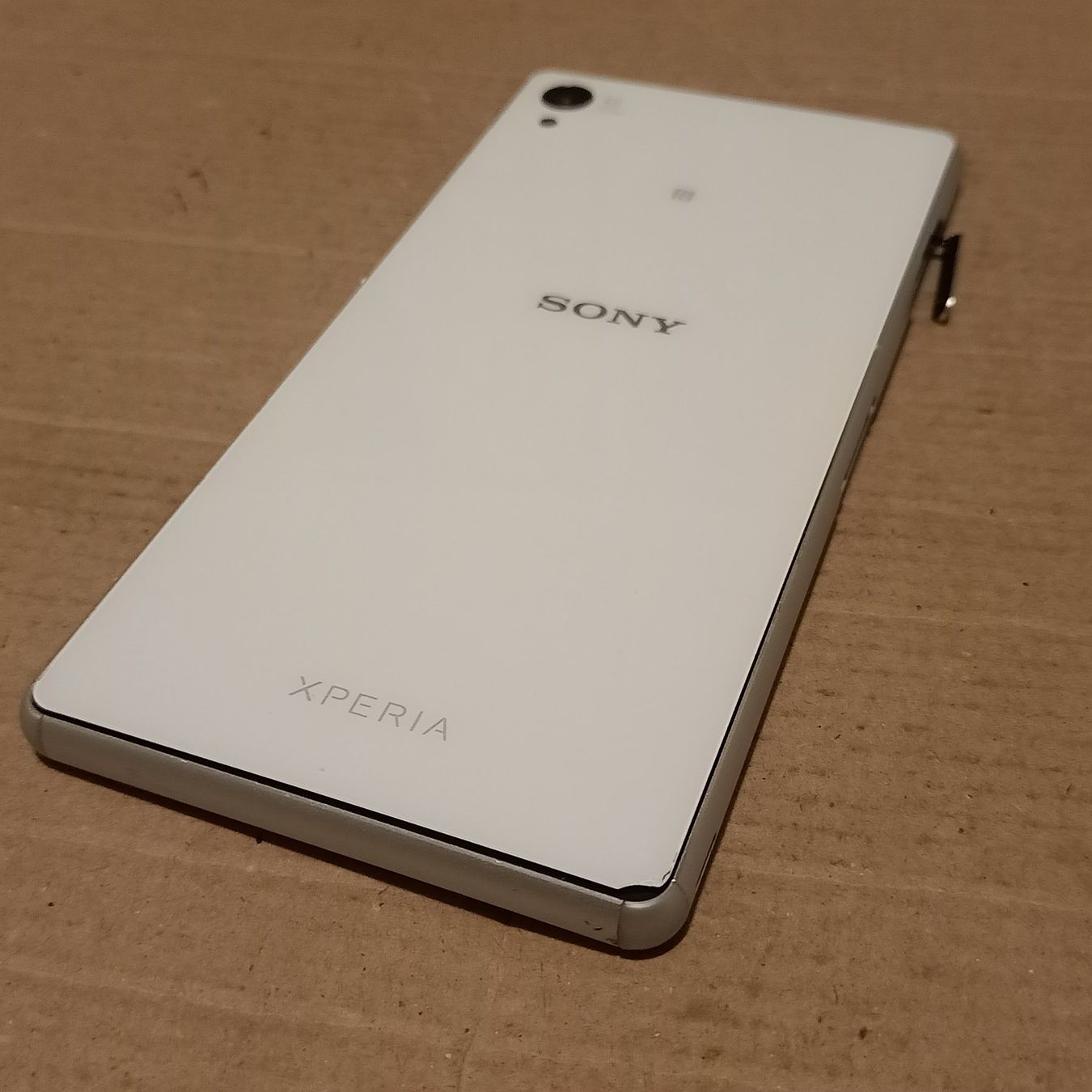 Sony Telefoni cellulari / Smartphones: Android Smartphone ungetestet: Sony Xperia T3 D5103 – Difettoso da Winterthur venduto da Opusco 2