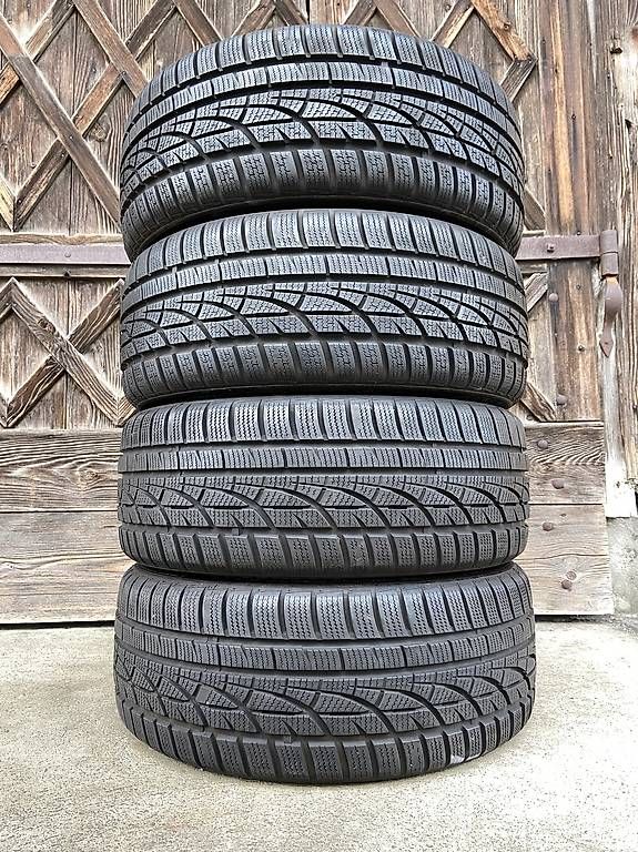 Altro in Scrittura & Disegno: 205/45/17 Hankook Winterreifen  – Usato da Frasnacht venduto da nobloff 2