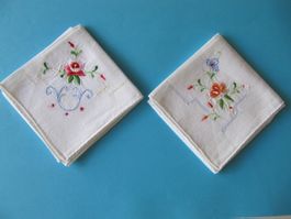 2 Alte taschentücher mit Blumenstickereien #R7