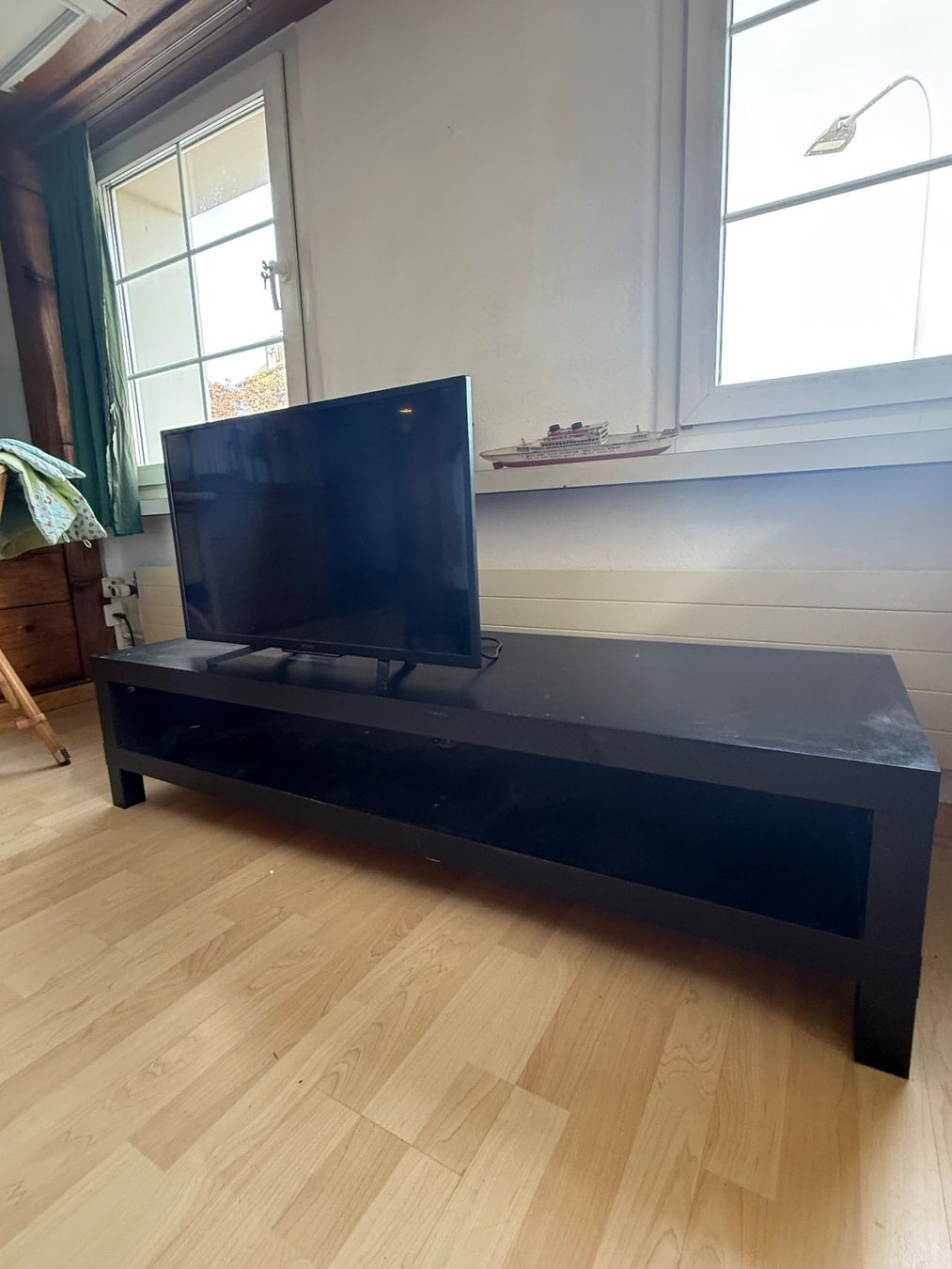 Mobili TV: Fernsehmöbel – Usato da St. Gallen venduto da Eldo185