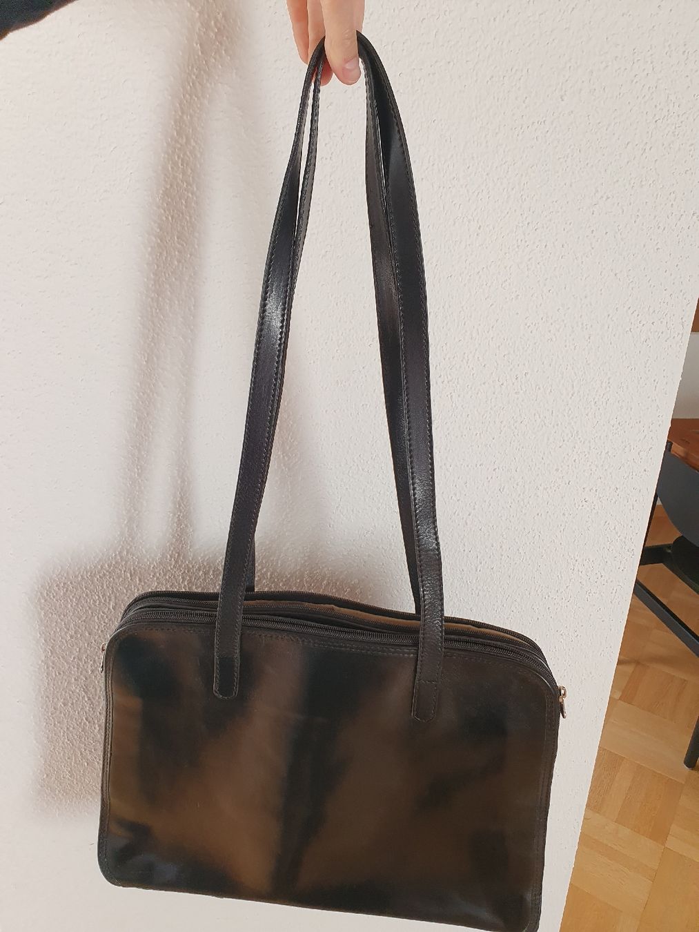 Valigie & Borse: Schultertasche aus Leder – Usato da Gümligen venduto da Tsalem 2