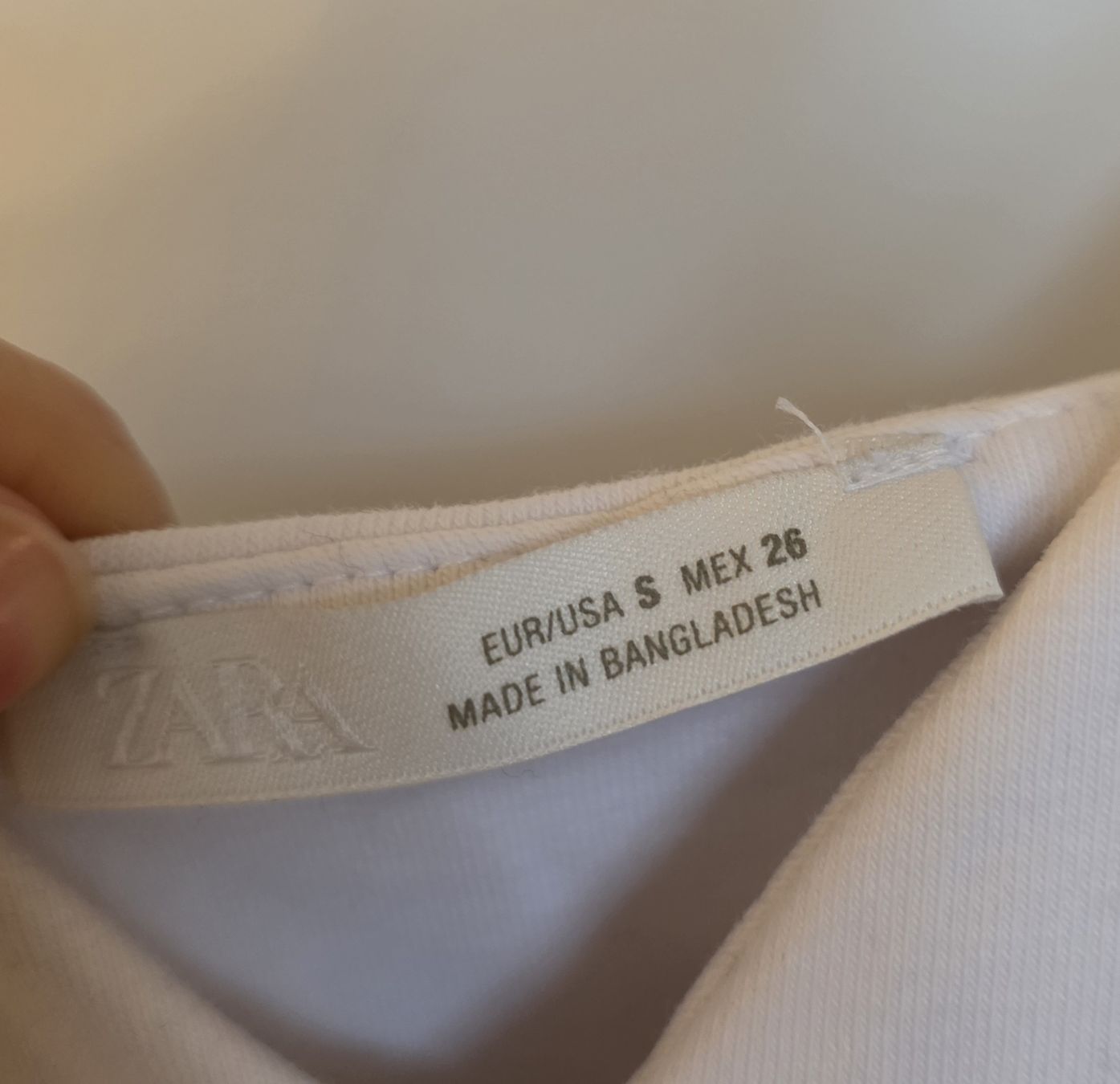 Zara Tops: Zara Trägertop weiss, Gr. S  – Gebraucht aus Rheinfelden von Julanna 2