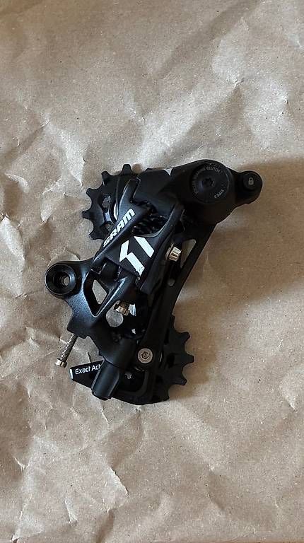 Pezzi di ricambio: Dérailleur arrière SRAM Apex 1 – Usato da Carouge GE venduto da toinou17