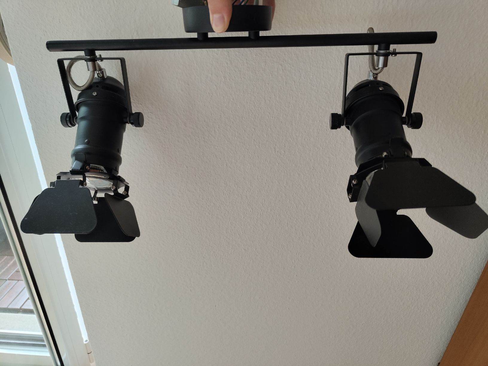 Kronleuchter & Deckenlampen: 2x Industrie Deckenlampe Schwarz Top Designer 46cm – Neu (gemäss Beschreibung) aus Zürich von mor_r9mf