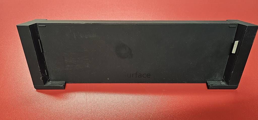 Dockingstation: Surface Pro 3 + Dockingstation Defekt – Gebraucht aus Glattpark(Opfikon) von sevcan-b