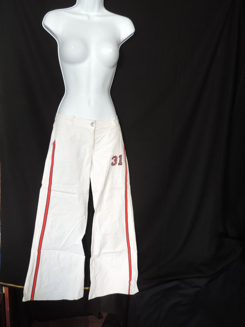 Pantaloni: pantalon stretch blanc – Usato da Genève venduto da Axelle333 6