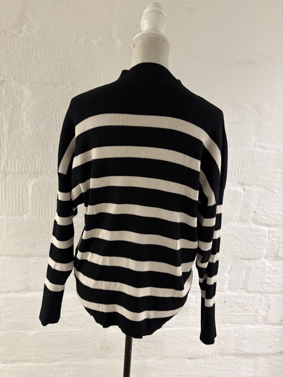 Zebra Maglioni & Felpe: Damen Pulli,Gr.L;Zebra  – Usato da Winterthur venduto da Nena222 1