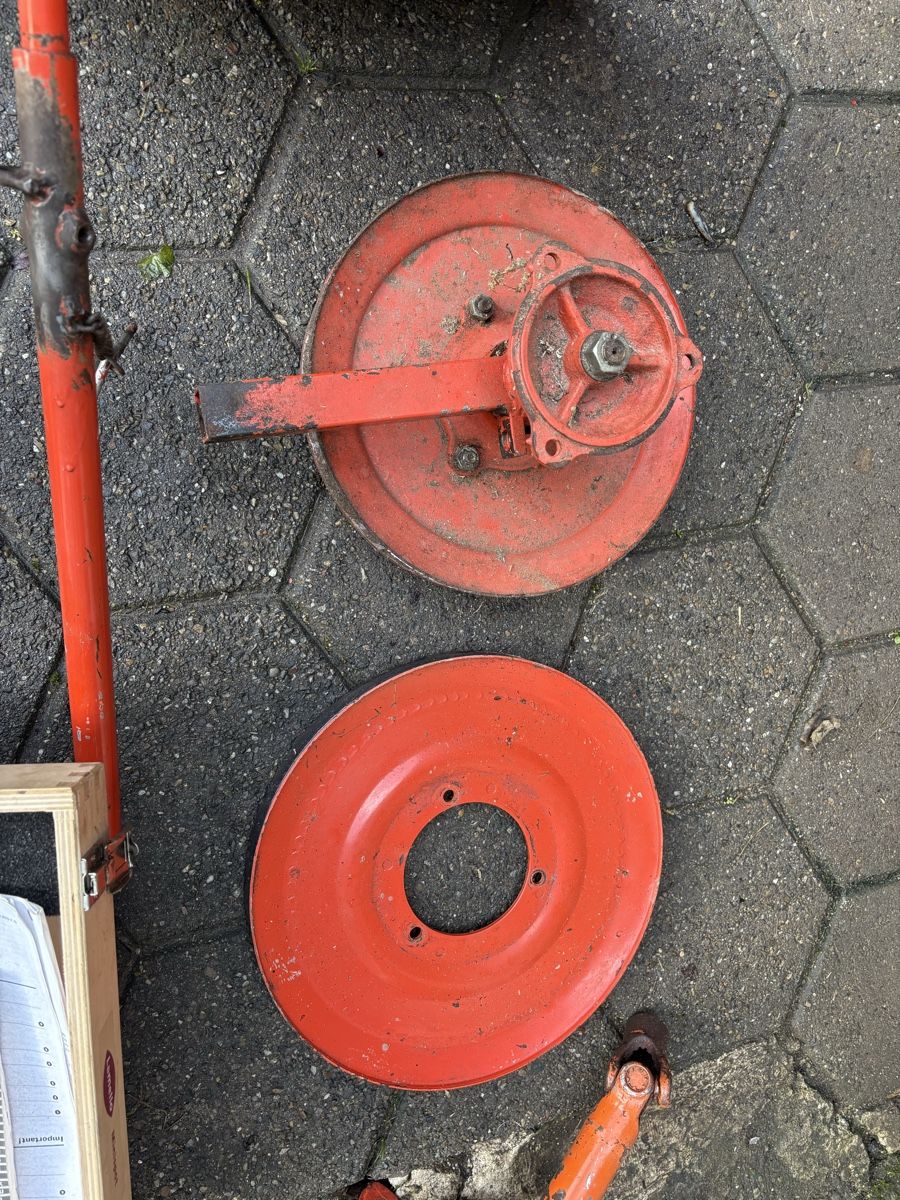 Bucher Tutte le macchine: Motormäher Bucher M600 – Usato da Schönenberg TG venduto da dar_8v5l 8