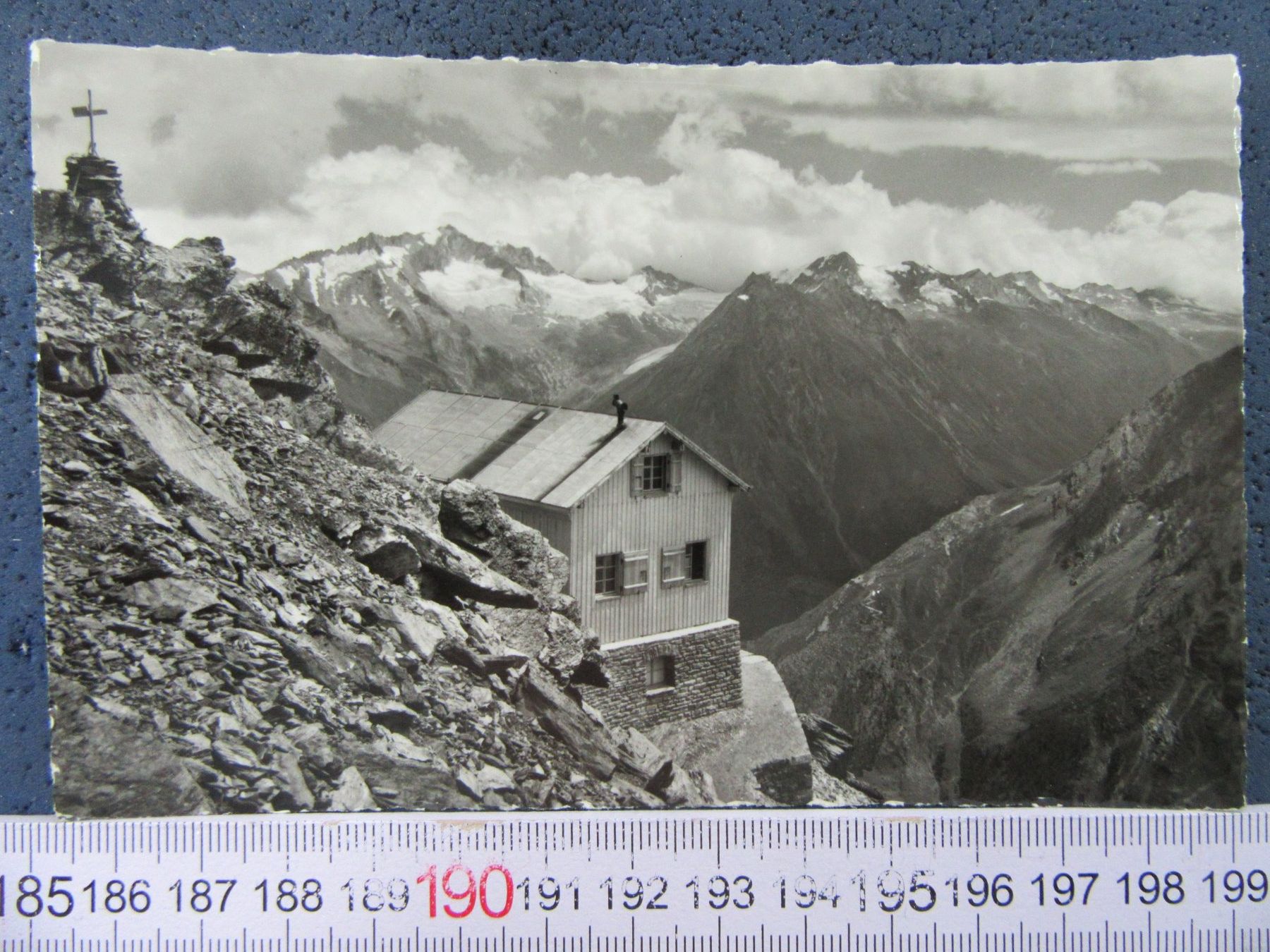 Cartoline postali: MISCHABLEHÜTTE SAAS-FEE AACZ VS AK – Usato da Ettingen venduto da Hausi4711