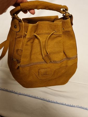 Leder Beuteltasche