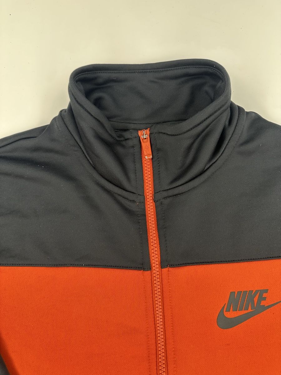 Nike Jacken: Nike Trainingsjacke Gr.M Orange/Schwarz - – Gebraucht aus Luzern von kim221080 2
