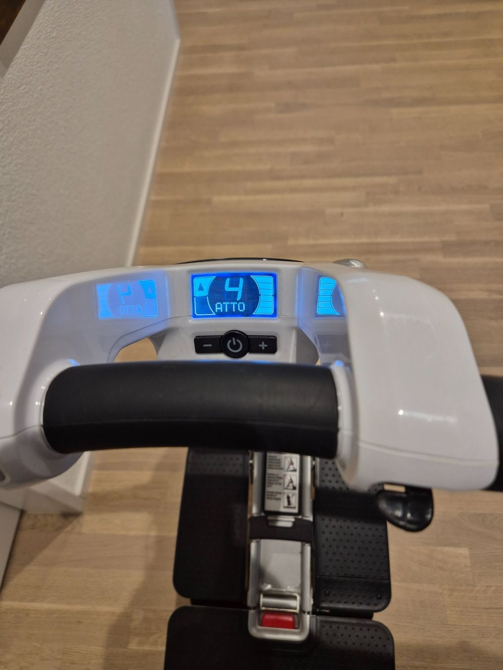 Veicoli elettrici: MovingLife Atto Mobility Scooter Good Condition – Usato da Au ZH venduto da kru_dw8c 1