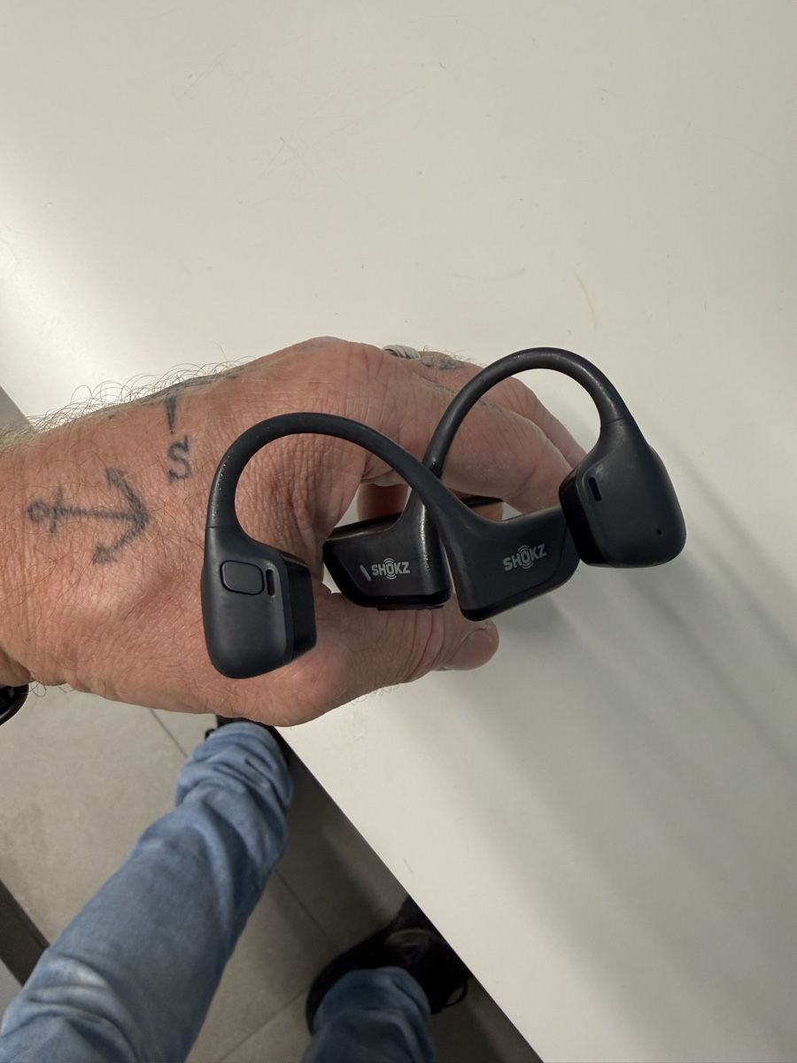 Shokz Cuffie: Shokz OpenRun Pro 2 Noir avec étui + garantie – Usato da Neuchâtel venduto da DadouM 4