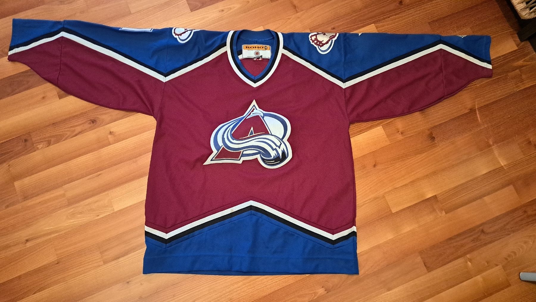 Maillot Hockey Vintage Colorado Avalanche, KOHO, Taille XL Adulte, Fabriqué Canada