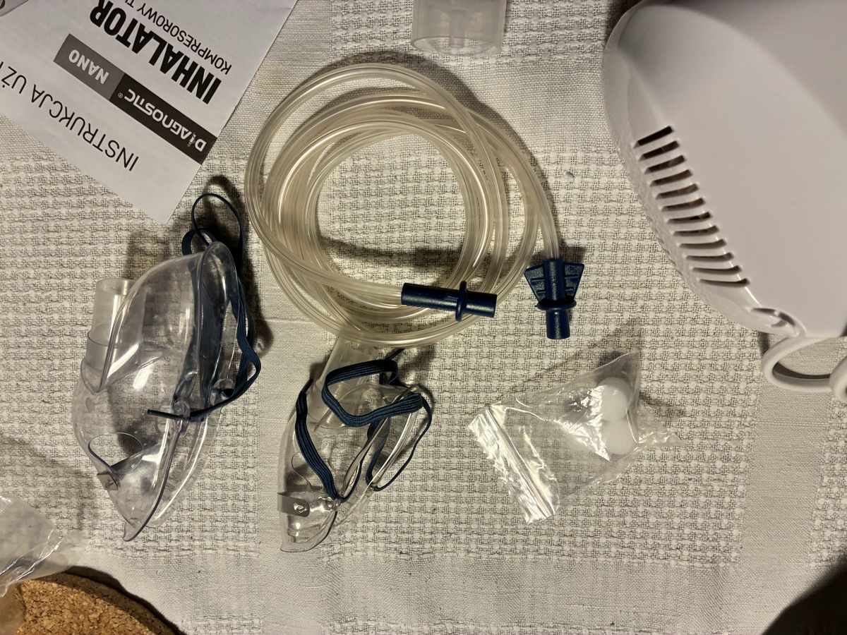 Attrezzature mediche: Diagnostic Nano Nebulizer /Inhalationsgerät – Usato da Untersiggenthal venduto da mic_ksv9 4