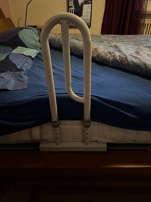 Letti: ausilio per letto – Usato da Mendrisio venduto da teti58 1