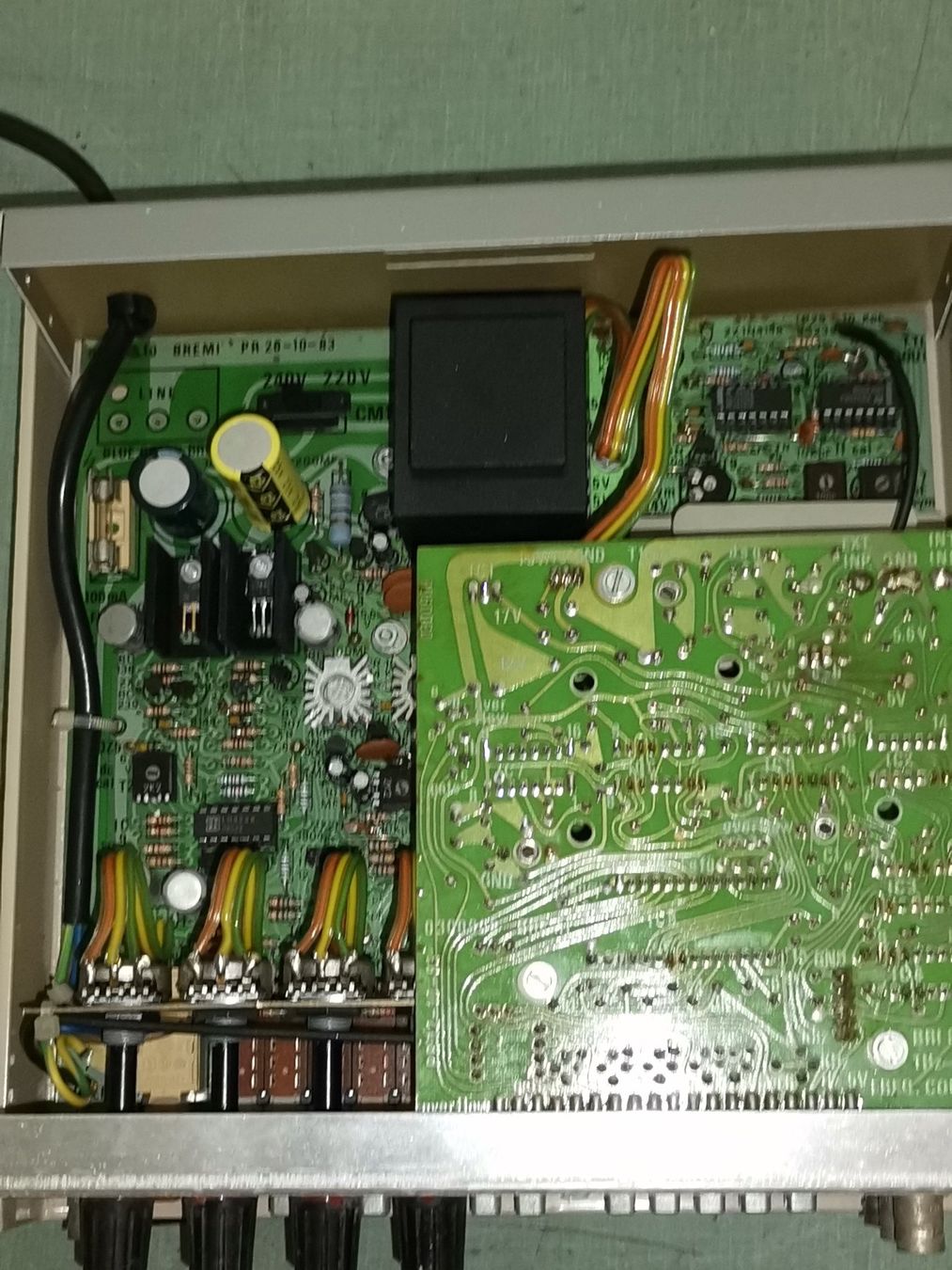 Mesurer: Funktionsgenerator mit Counter – Défectueux à Kleindöttingen par Katze99 2