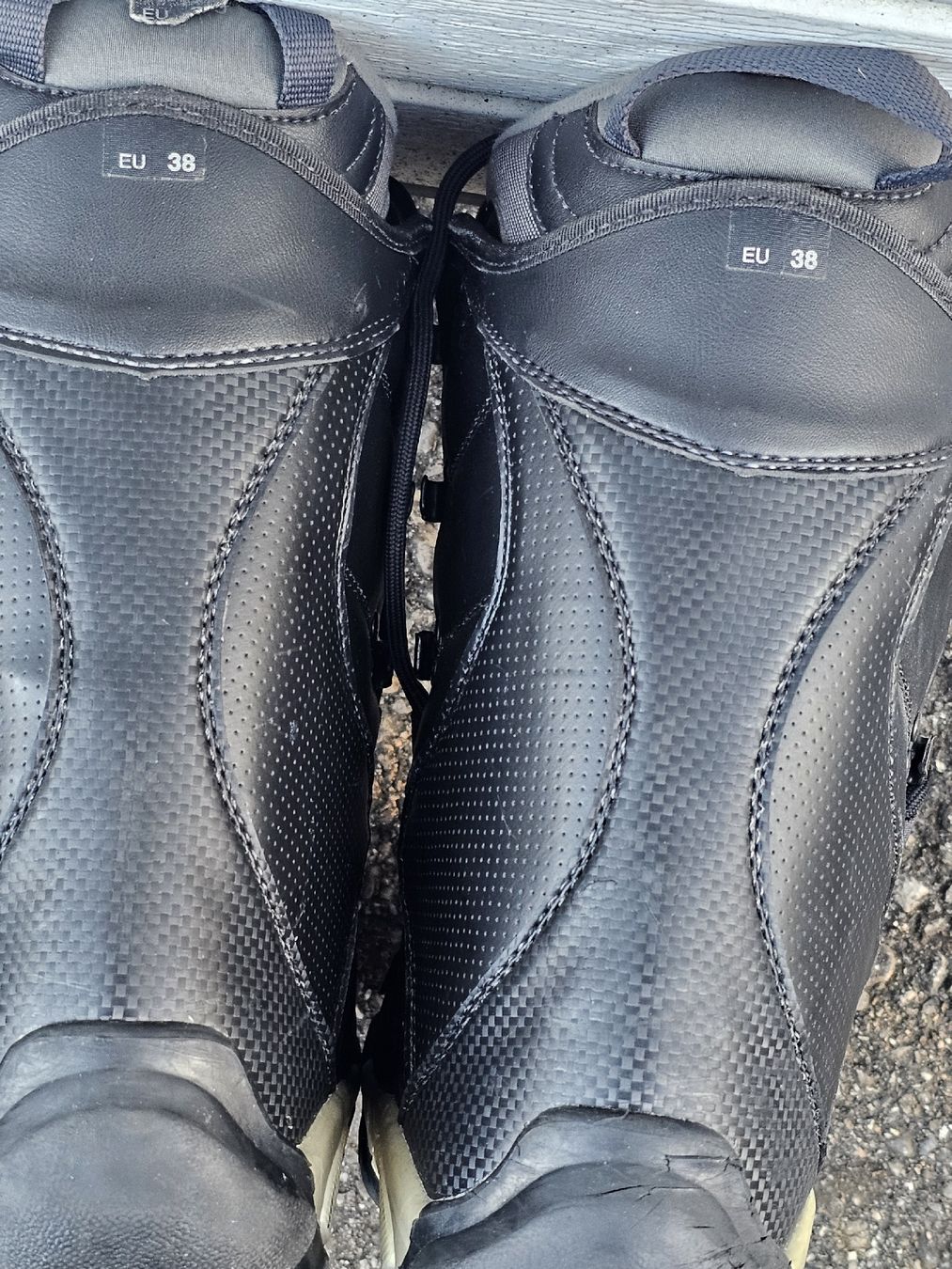 Scarpe da uomo: Boots de snowboard Freestyle, Pointure 38 – Usato da Bulle venduto da Bflowx 2