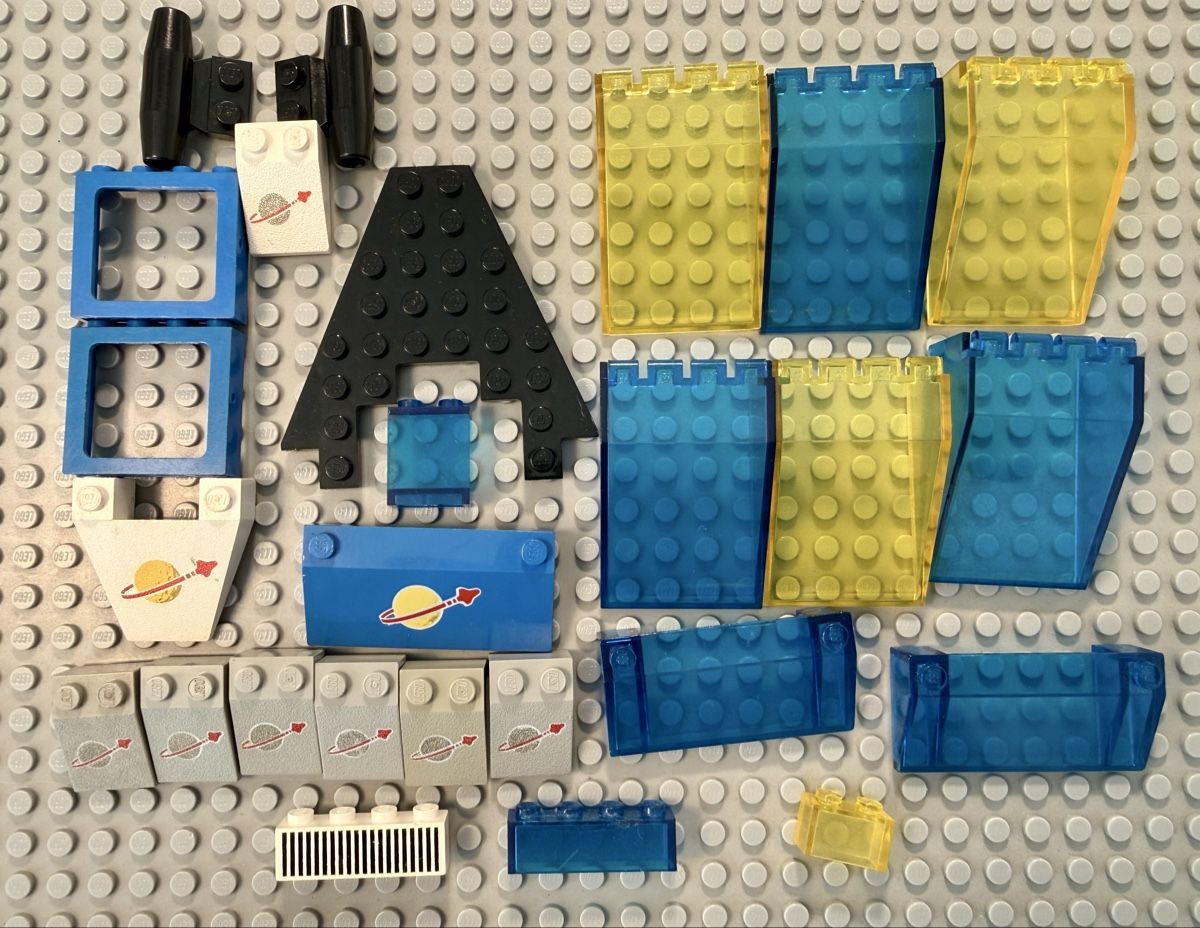 Lego Jeux de construction: Lego Classic Space Raumschiffteile – D'occasion à Bellinzona par CRS-LRT 3