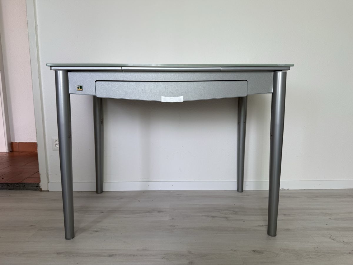 Bureaux: Desk – D'occasion à Dietikon par Szelenyidori 1