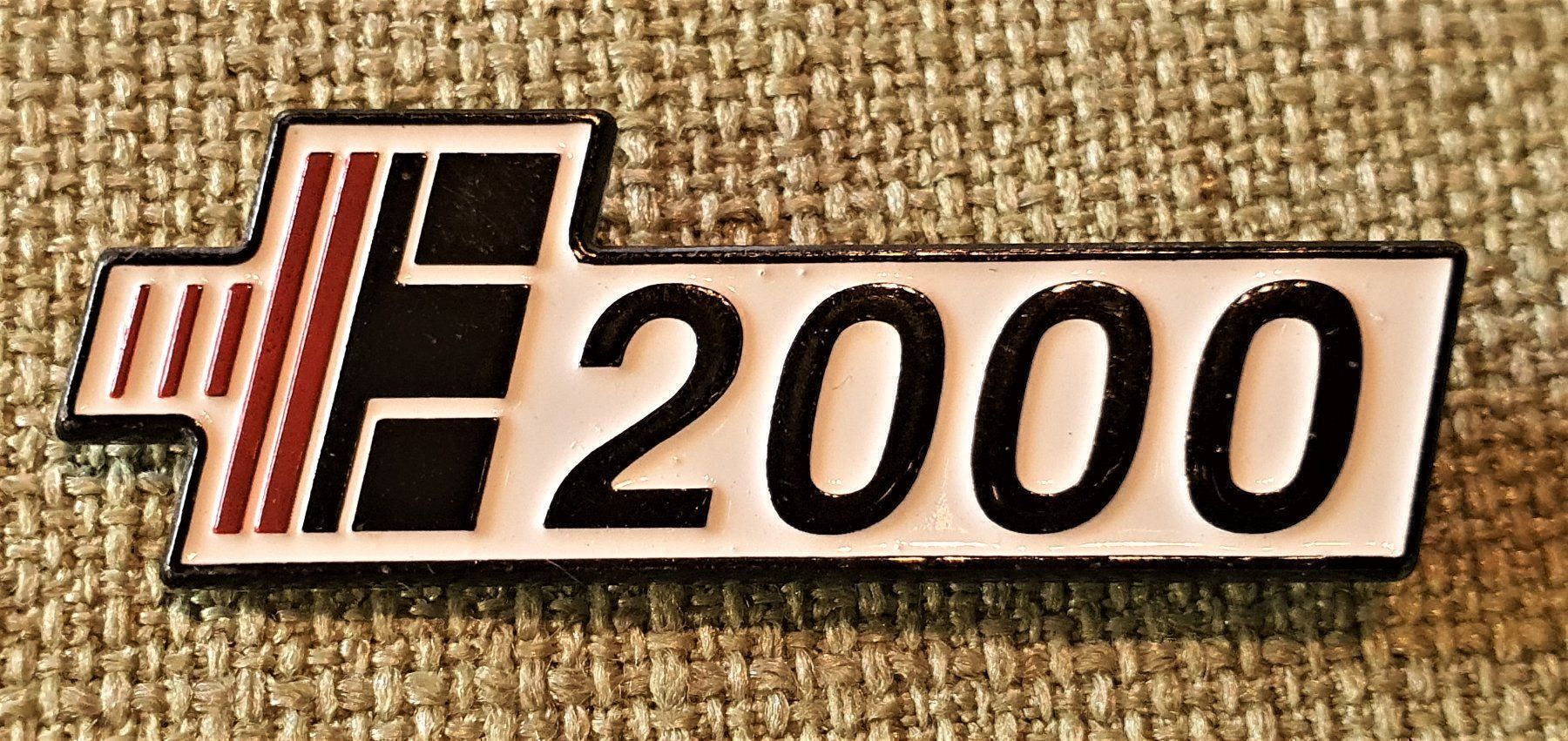 Sammelmarken & -punkte: J410 - Pin Schweiz  E  2000 – Gebraucht aus Reinach BL von Boston-Verkauf