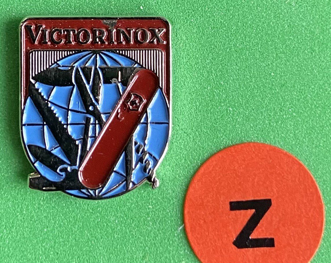 Victorinox Placchette & Badge: Pin Victorinox – Usato da Böckten venduto da Hansi36