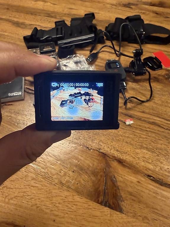 Gopro Action Cam: Gopro Hero 4 – Gebraucht aus Nidau von darkie75 1
