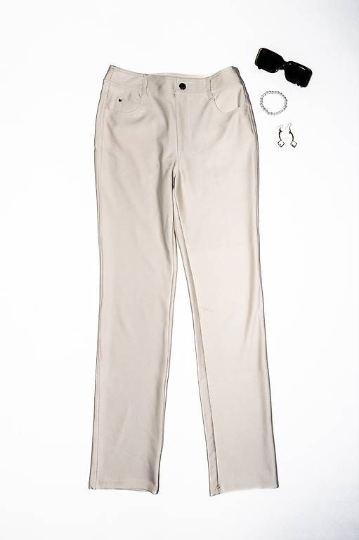 Pantaloni: GUESS cremige elegante Hose – Usato da Dübendorf venduto da Leona.R