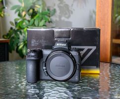 Nikon Z7 II à l'état de neuf.