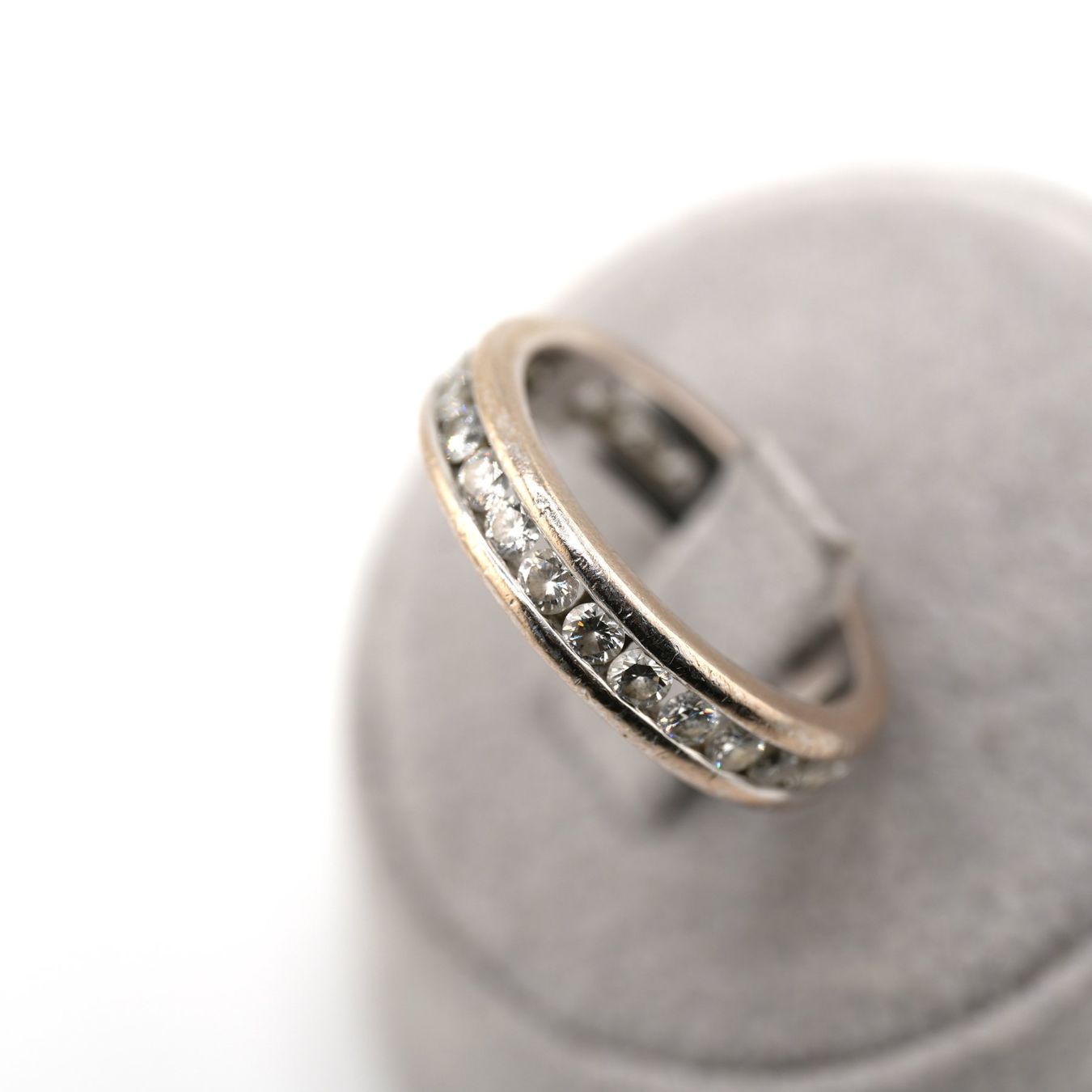 Anelli: Weissgoldring mit Diamanten – Usato da Basel venduto da Vip24 2