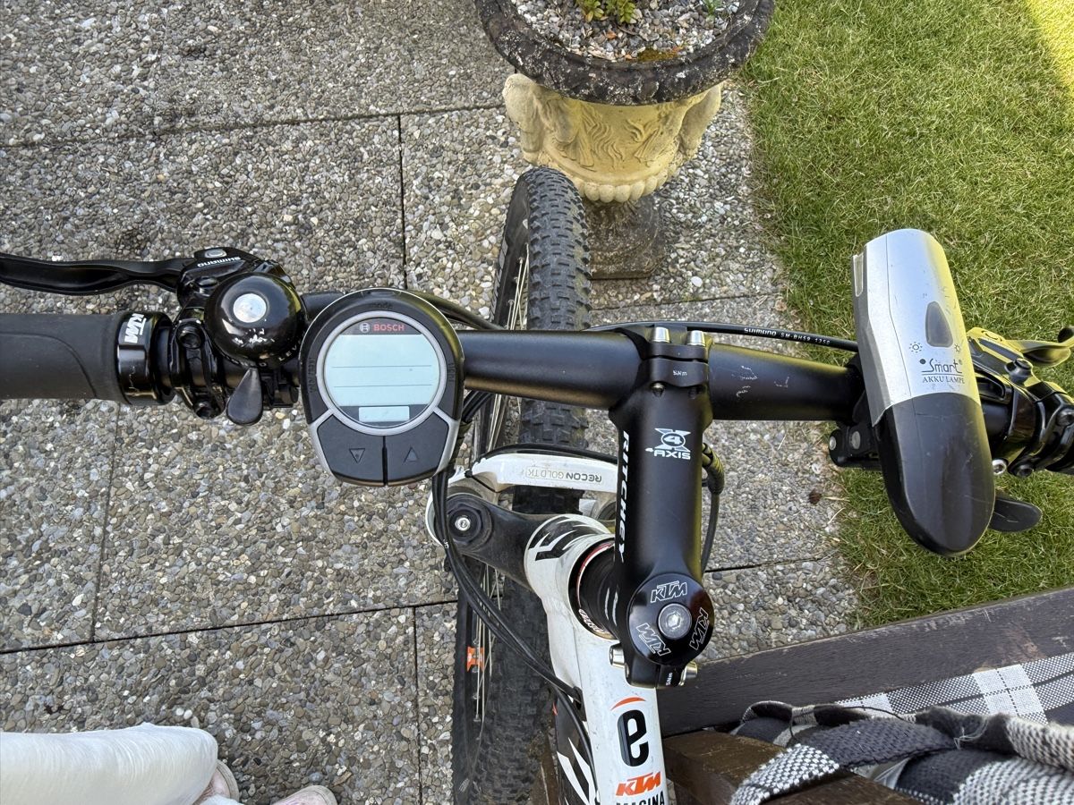 KTM Biciclette: KTM Macina 29 Cross E-Bike, Bosch Motor – Usato da Allmendingen b. Bern venduto da Haus_am_Wald 4