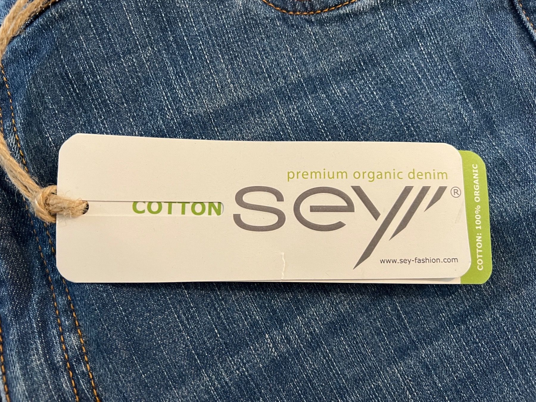 Jeans: Jeans en cotton organic SEY – Nuovo e nell'imballaggio originale da Savagnier venduto da Pivovar2 2