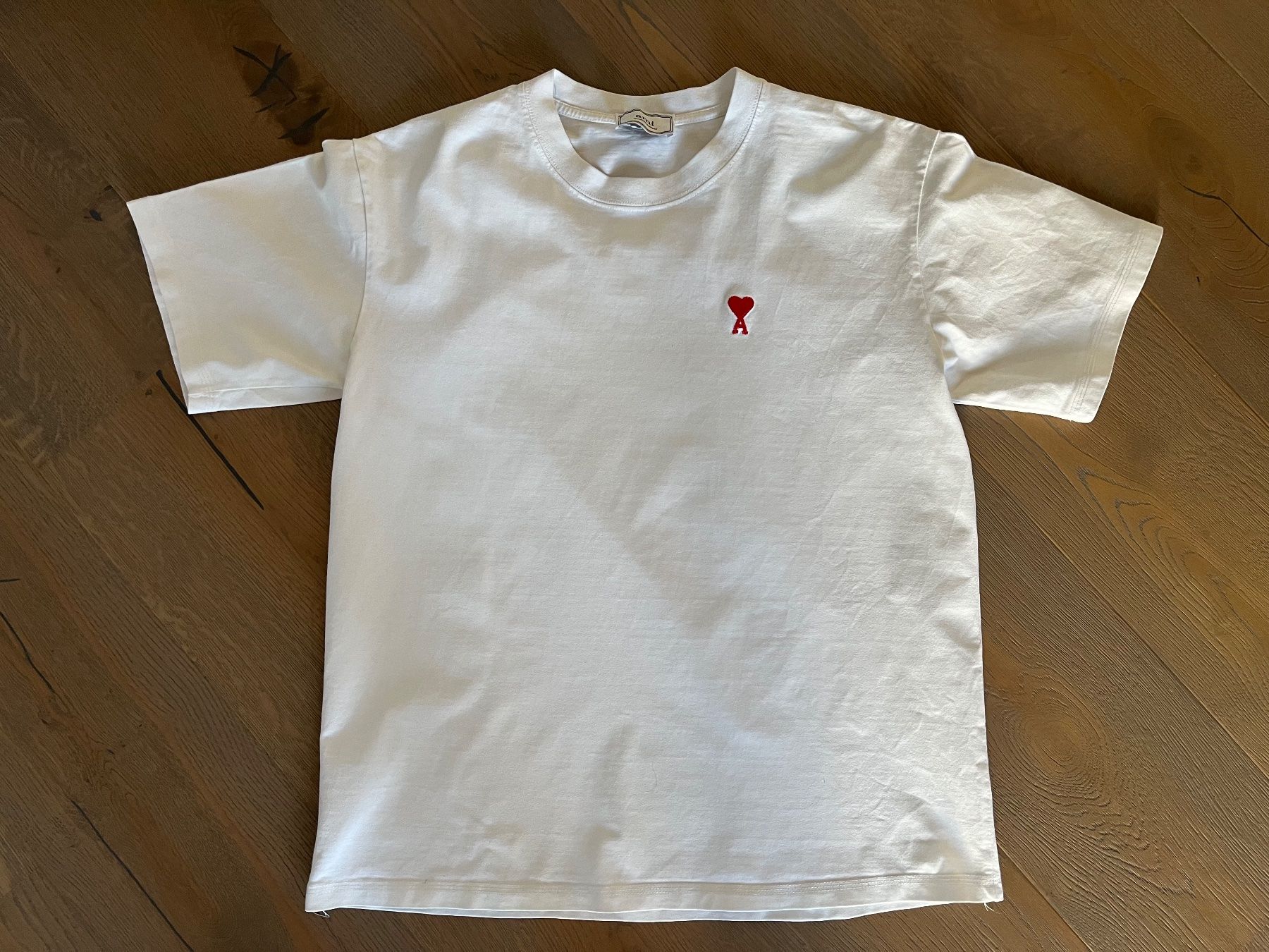 T-shirts: AMI T-Shirt L – D'occasion à Hünenberg See par Tolini