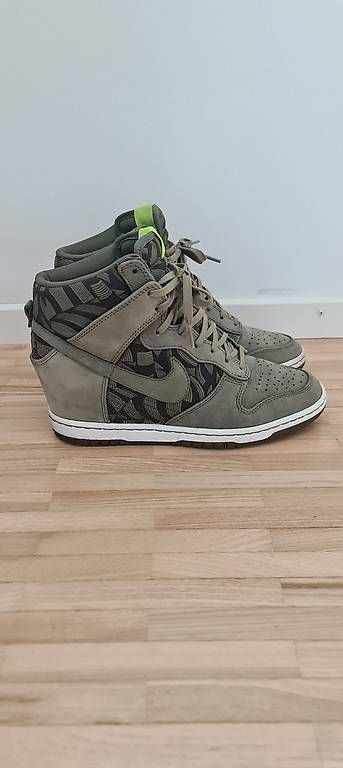 Scarpe da uomo: Nike High Top Gr 40 – Usato da Winterthur venduto da Nika.Rock