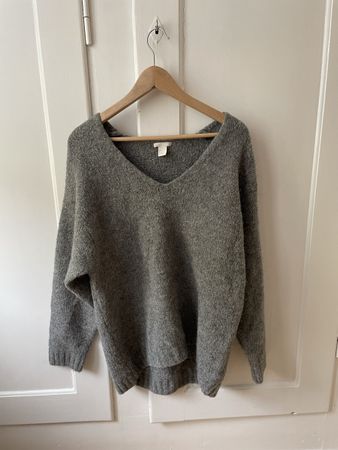 Pull gris en laine/alpaga mélangés
