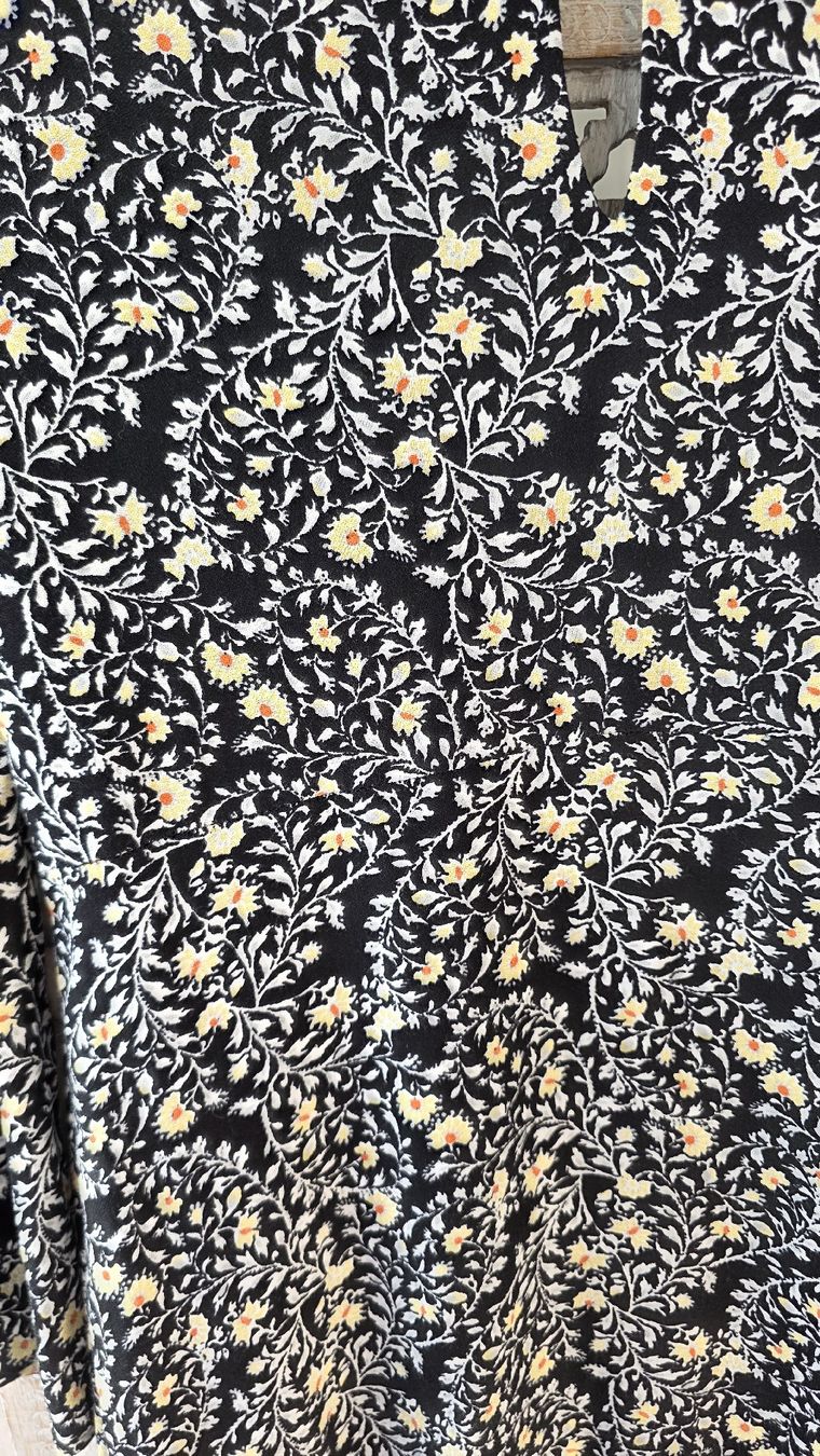 Vestiti: Robe fleurie ICODE Taille 34/36 état neuf – Nuovo (secondo la descrizione) da Courgevaux venduto da AT12 3