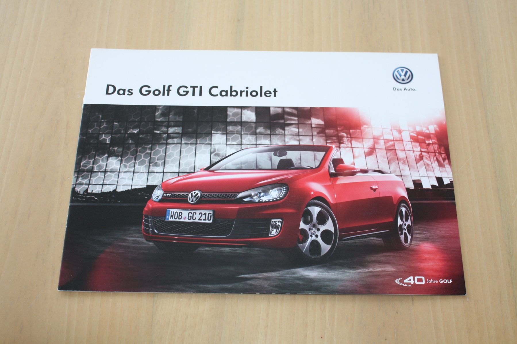 VW Dokumente: VW Golf GTI Cabriolet Prospekt 5/2014 – Gebraucht aus Wikon von erwin400