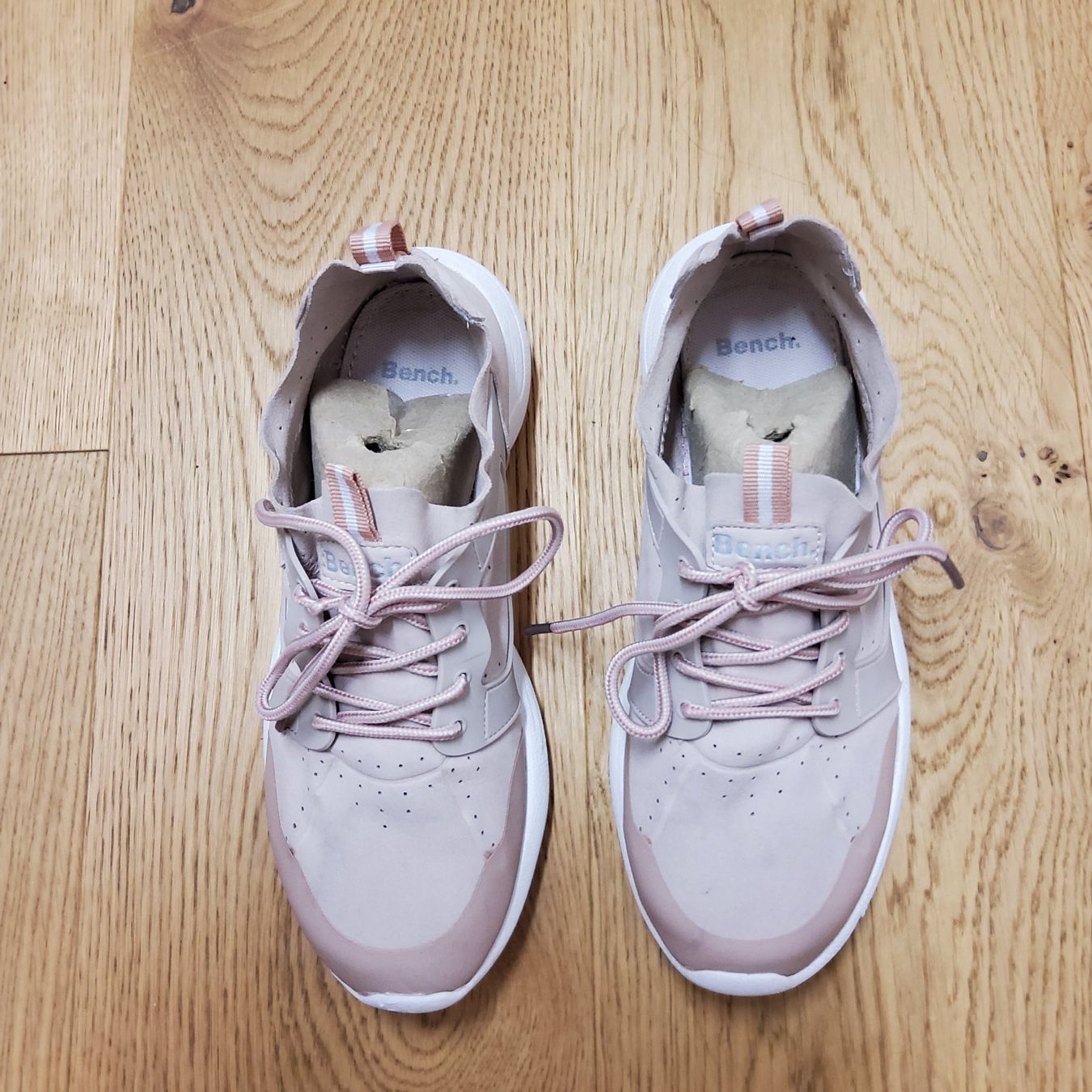 Bench Scarpe da donna: Bench: coole Sneaker – Usato da Naters venduto da 3904Naters 1