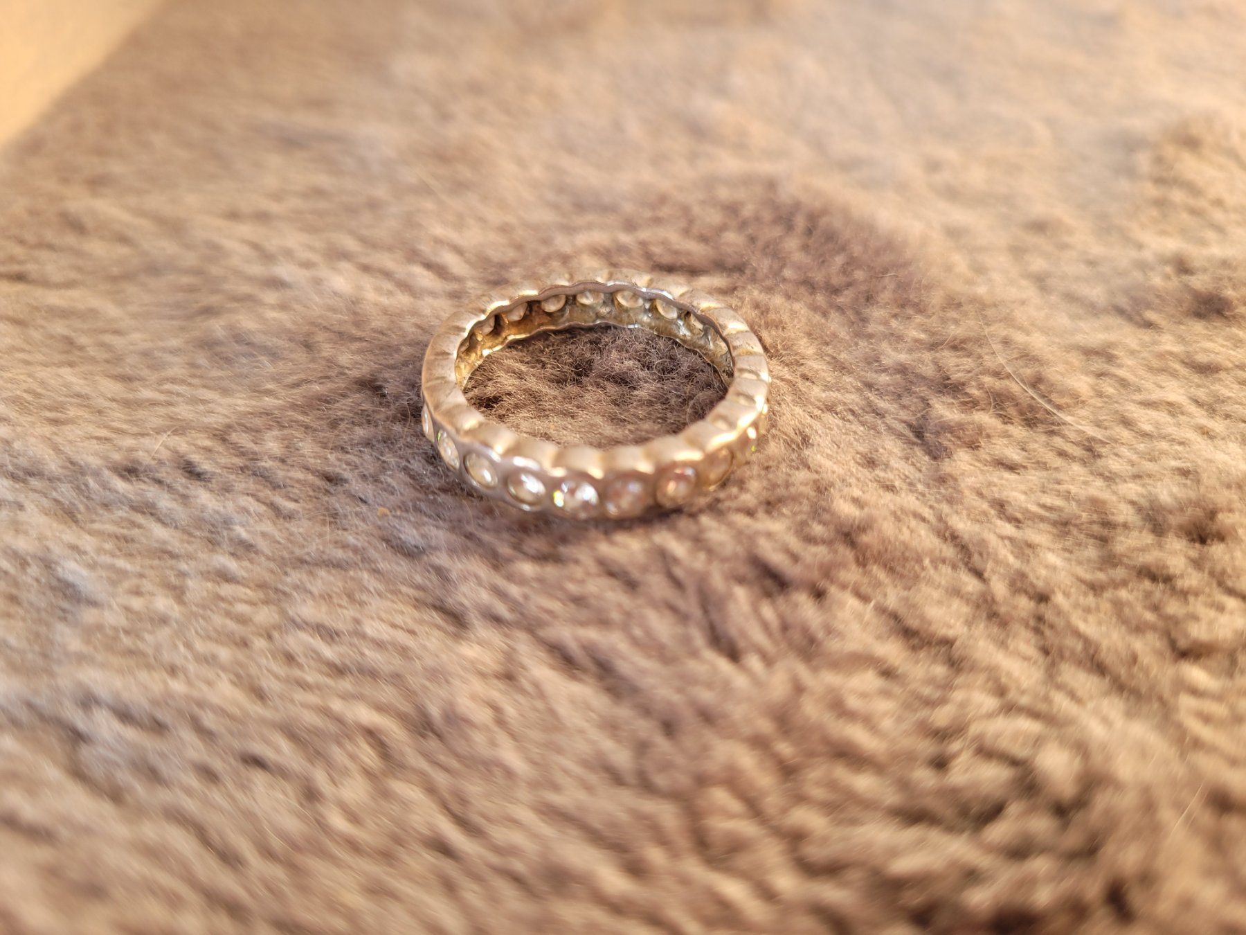 Anelli: Ring mit Zirkonia Steinen – Usato da Zollikofen venduto da WhiteCat 2